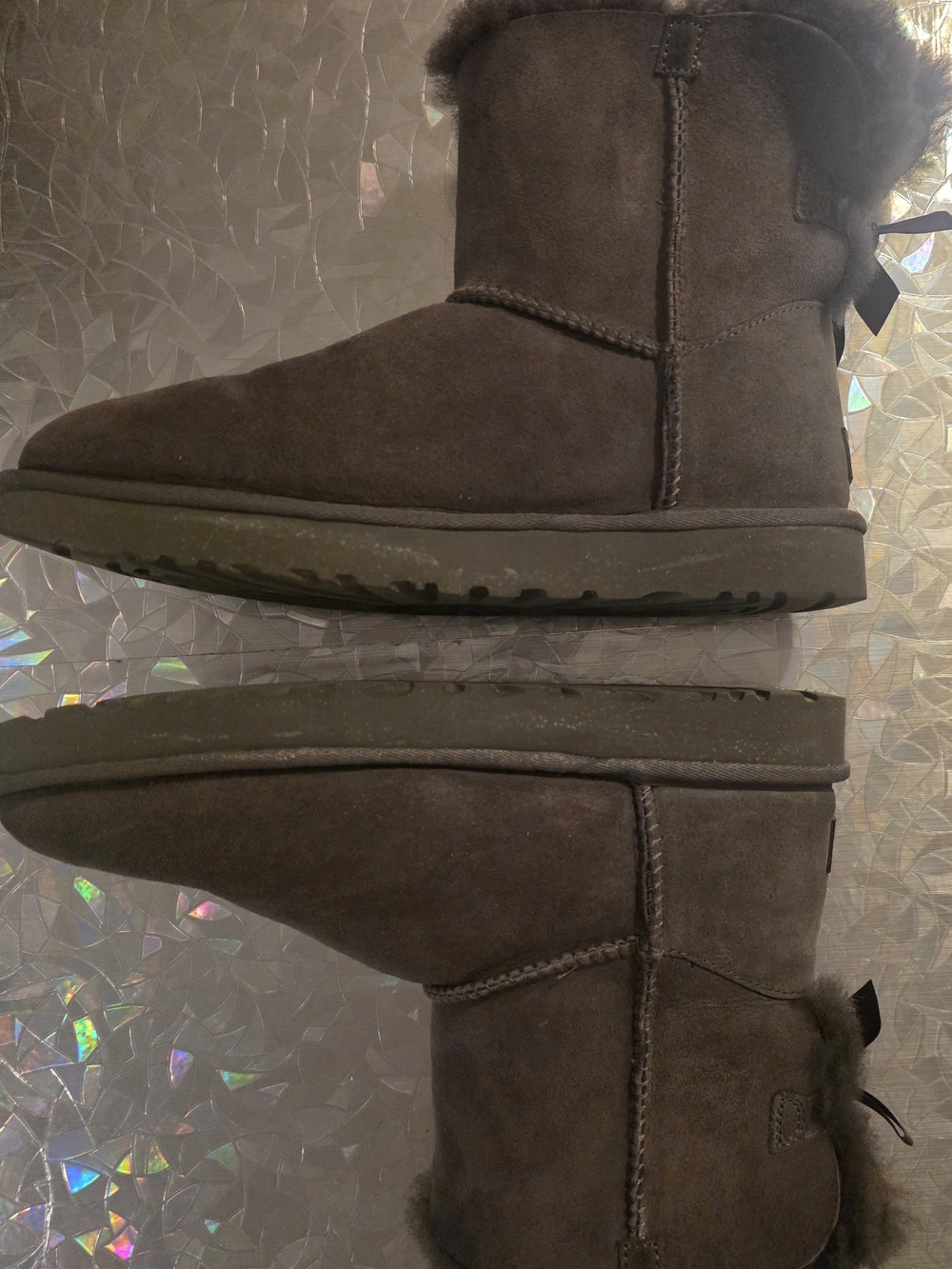 UGG Bailey Bow Mini Boots Size 10 - Picture 2 of 4